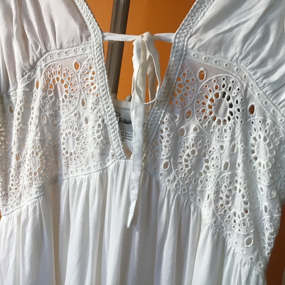 Lundi sundress white s/xs lots of crochet details - Picture 1 of 6